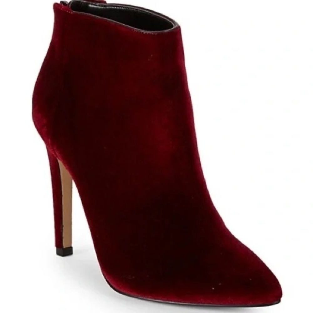 Ava and Aiden Melyssa Burgundy Red Velvet Ankle Boots / Booties  Size 8.5 NWT